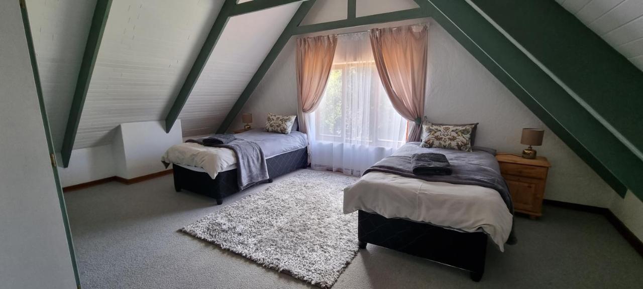 Dullvino Cottage No 15 At Critchley Dullstroom Εξωτερικό φωτογραφία